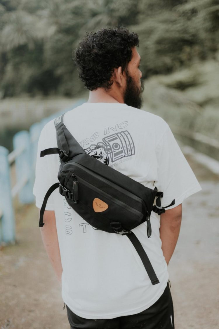 Waistbag Tera Black - Gambar 4