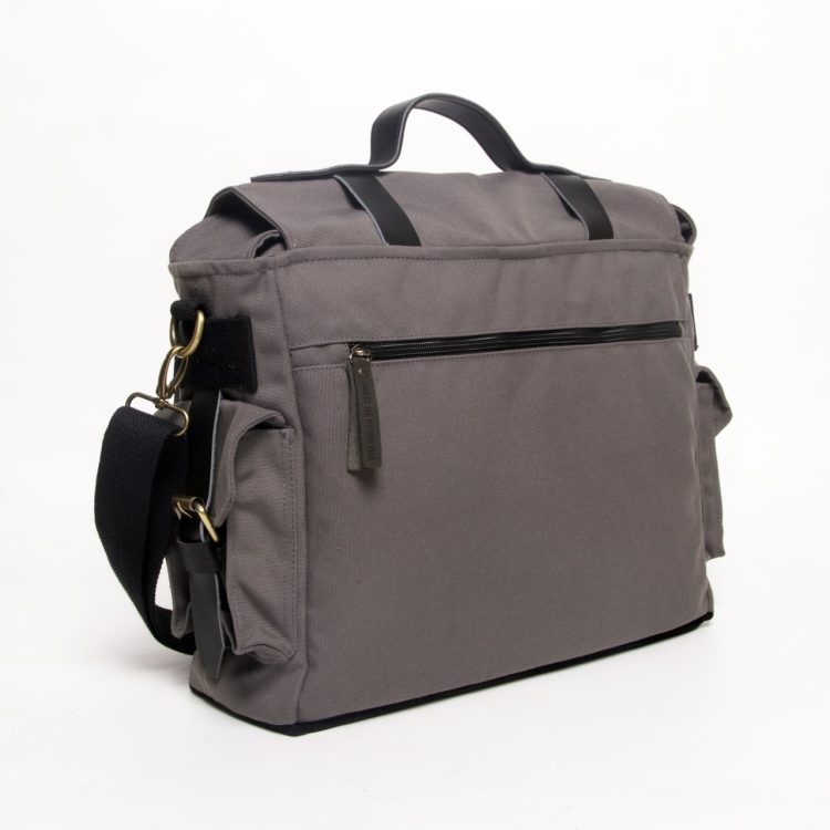 Travea Grey - Gambar 18