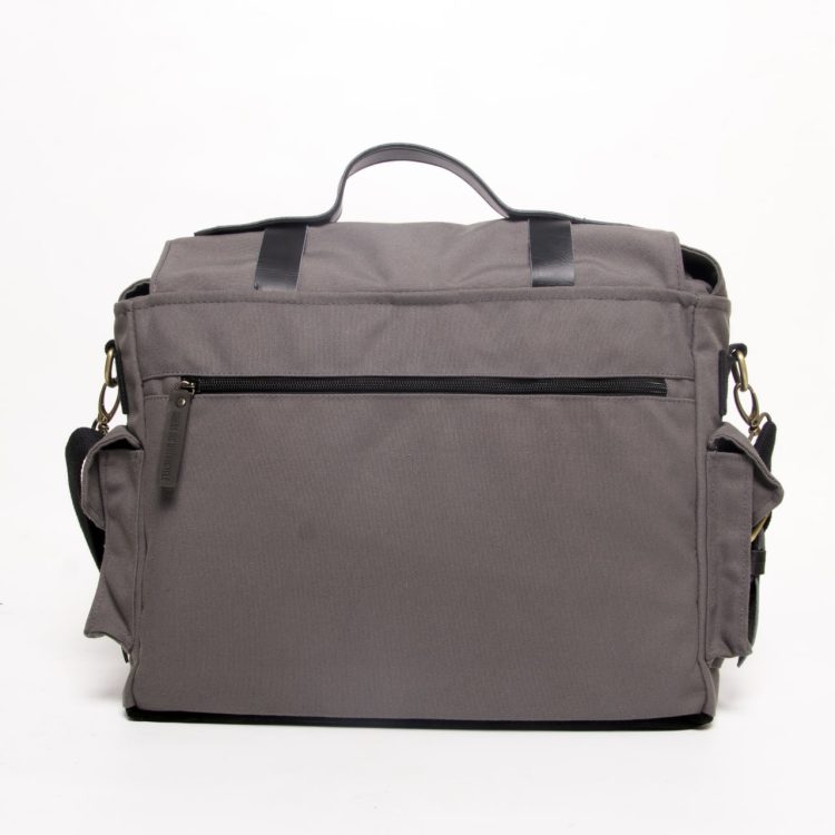 Travea Grey - Gambar 17