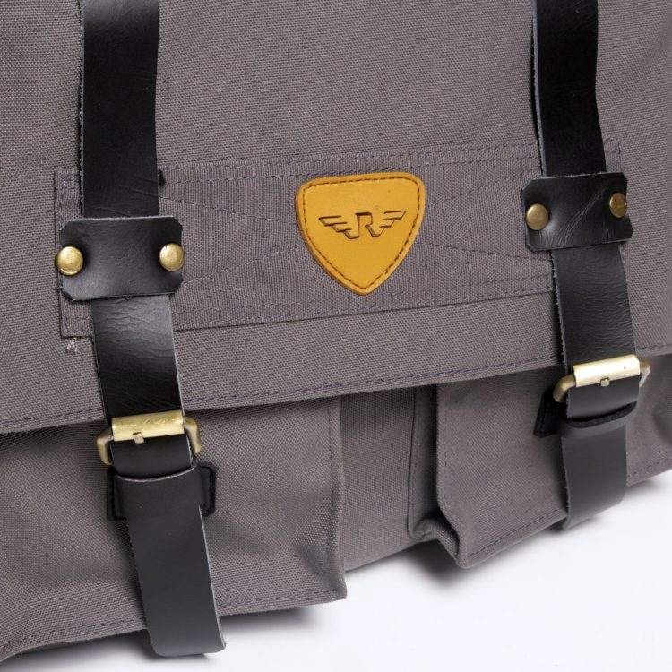 Travea Grey - Gambar 13