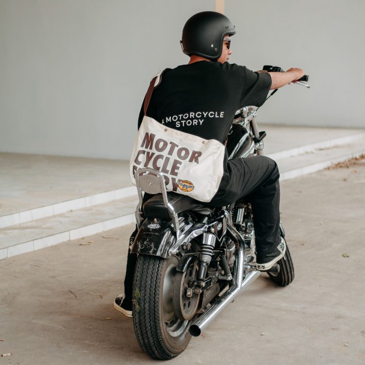 Newspapper bag Tas Slempang RIMC Hanter - Gambar 13