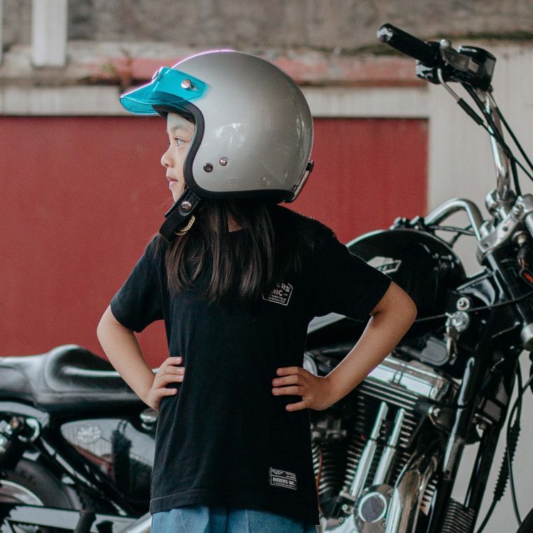 Kids Helmet Doja Silver Glossy - Gambar 4