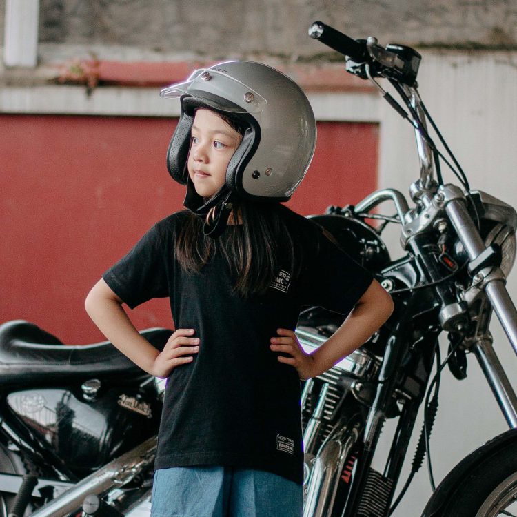 Kids Helmet Doja Silver Glossy - Gambar 3